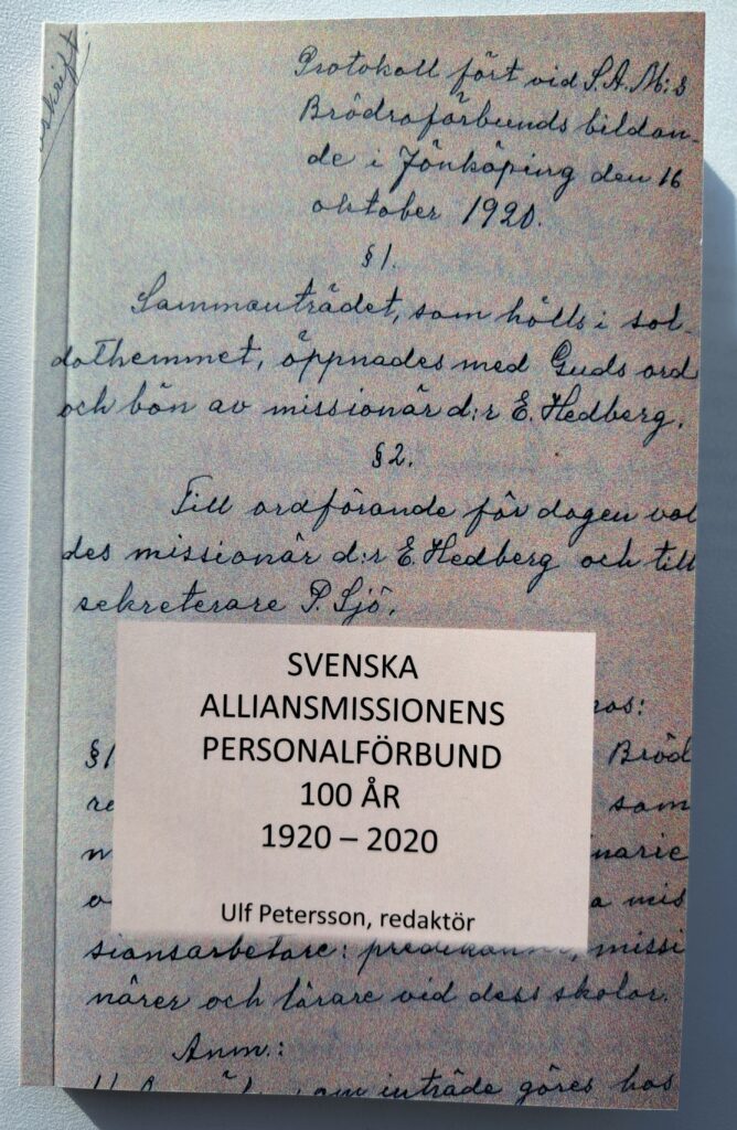 Framsida på boken Svenska Alliansmissionens Personalförbund 100 år 1920 - 2020